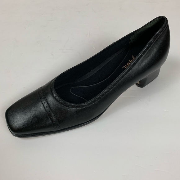 Easy Spirit Black Leather Square Toe Career Shoes - Picture 9 of 9
